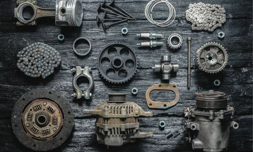 Bursa – Balıkesir Hattında Oto Yedek Parça Toptan ve Perakende Çözümleri: Sanayinin Güvenilir Ortağı