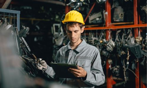 Bigadiç, Sındırgı ve Dursunbey’de Oto Yedek Parça Temini: Zorlu Yollar İçin Dayanıklı Çözümler