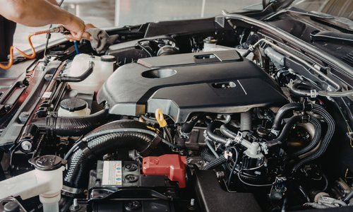 Araç Neden Hararet Yapar? Radyatör ve Termostat Arızası Belirtileri