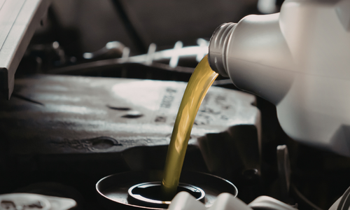 Motor Yağı ve Filtre Değişimi Gecikirse Ne Olur? Motoru Yavaş Yavaş Bitiren Hata