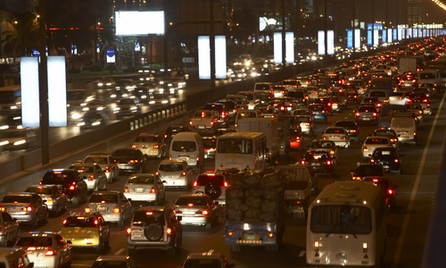 Sıkışık Trafikte Araç Nasıl Korunur?